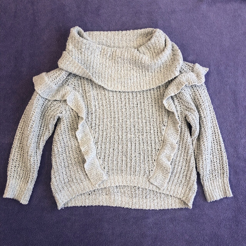 !Host pick! EXPRESS oversized soft knit sweater ☁️